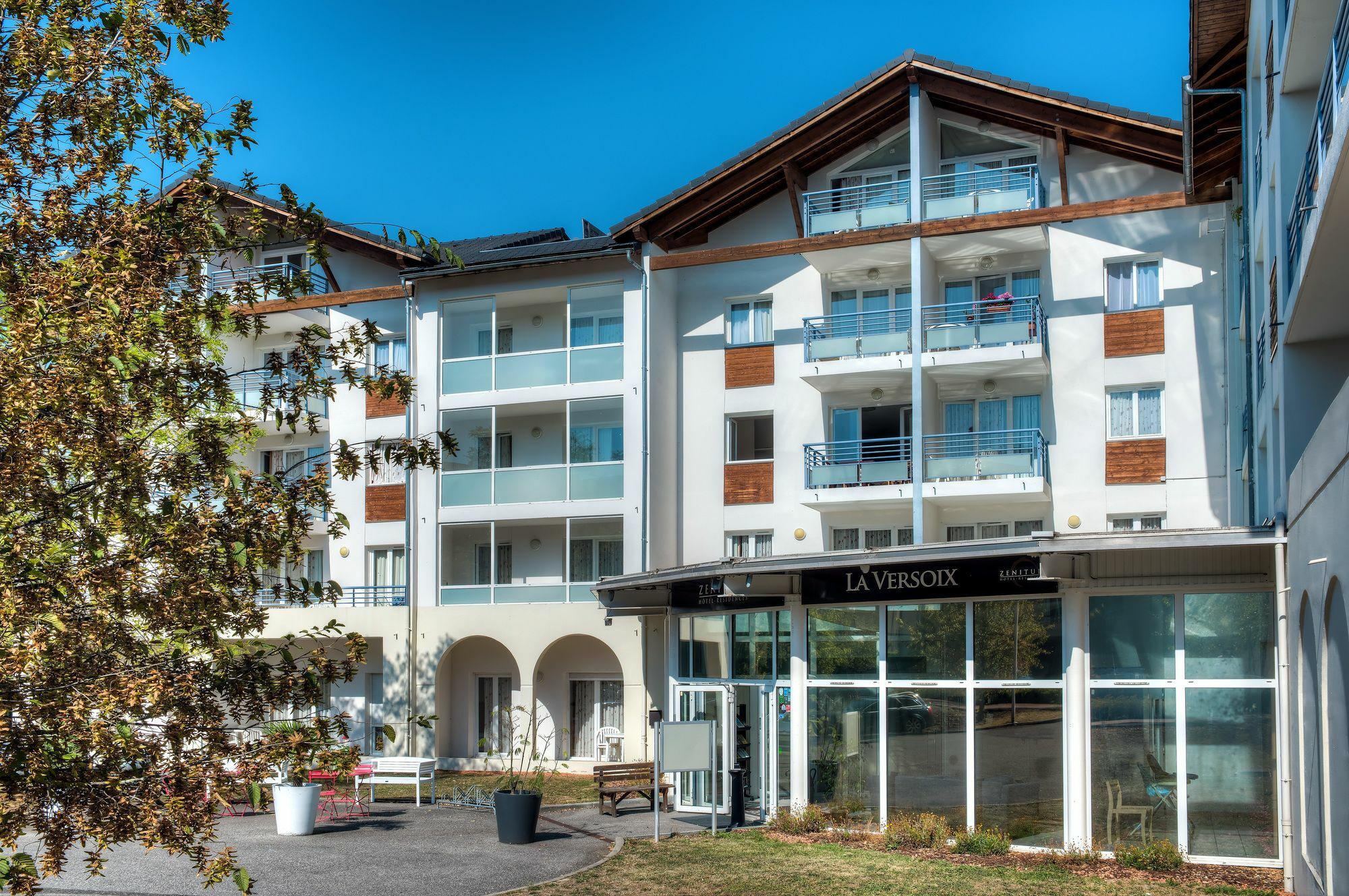 Zenitude Hôtel-Résidences La Versoix Divonne-les-Bains Exterior foto